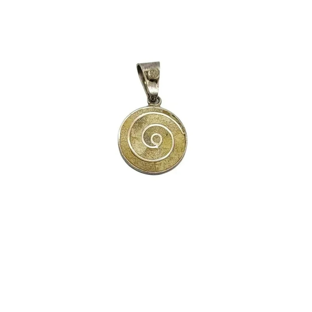 Sterling Silver .925 Beige Fossil Stone Swirl Shell Shaped Vintage Pendant